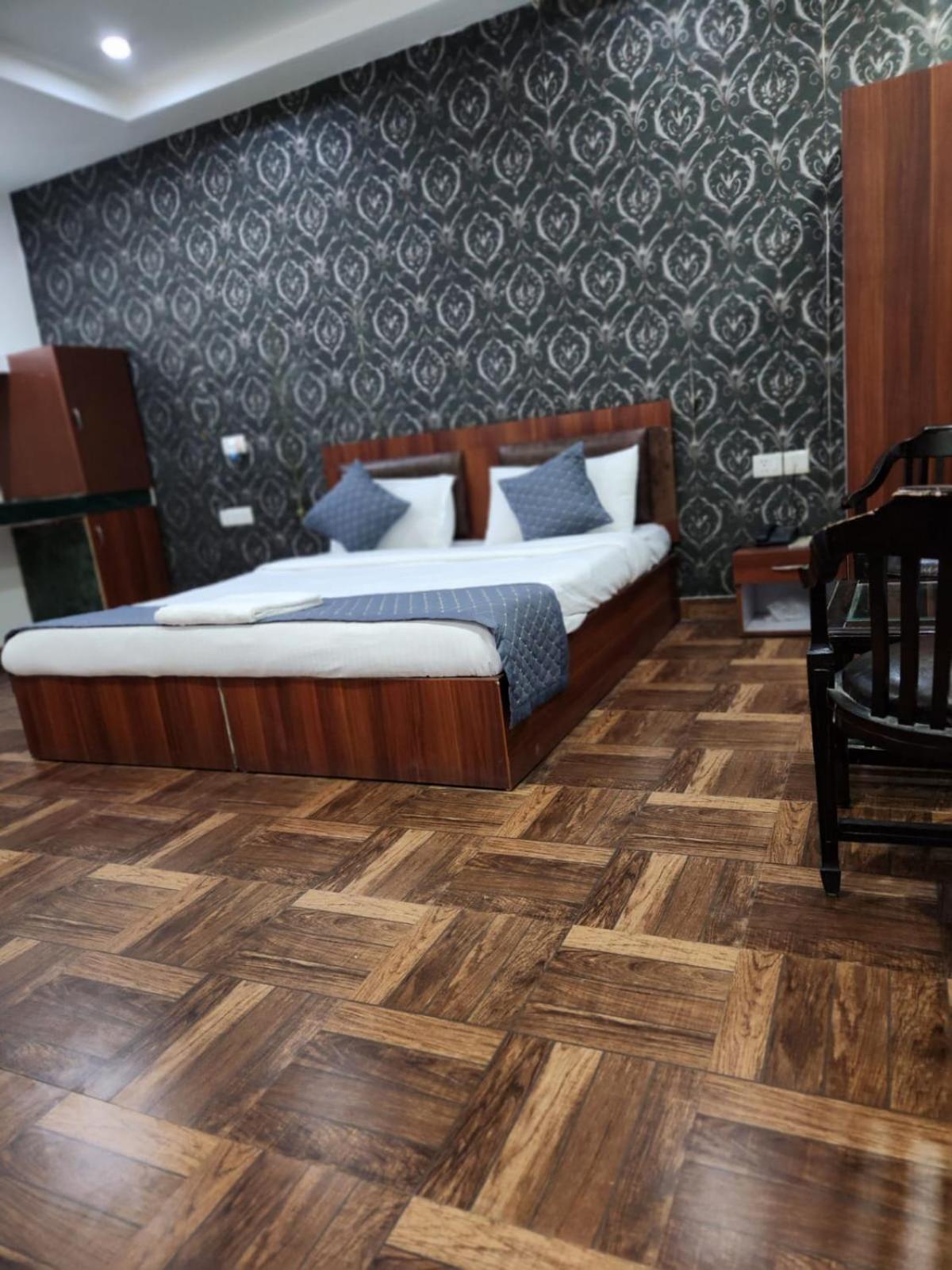 Hotel Aerotech Near Delhi Airport New Delhi Buitenkant foto